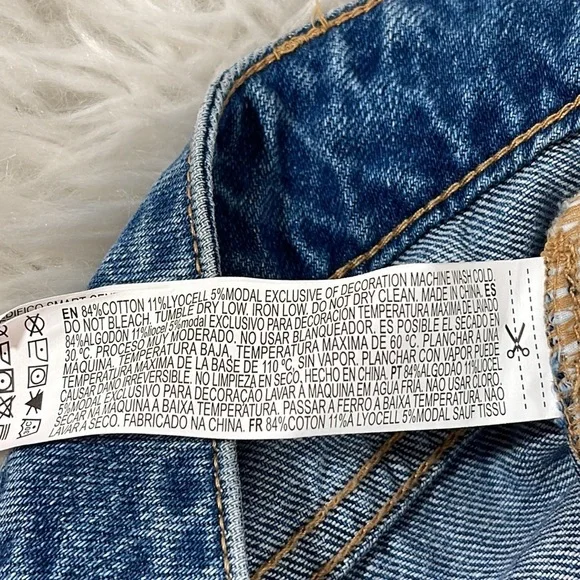 Forever 21 Womens Embroidered High Rise Tapered Hippie Mom Jeans Size 3X NEW - Picture 12 of 15